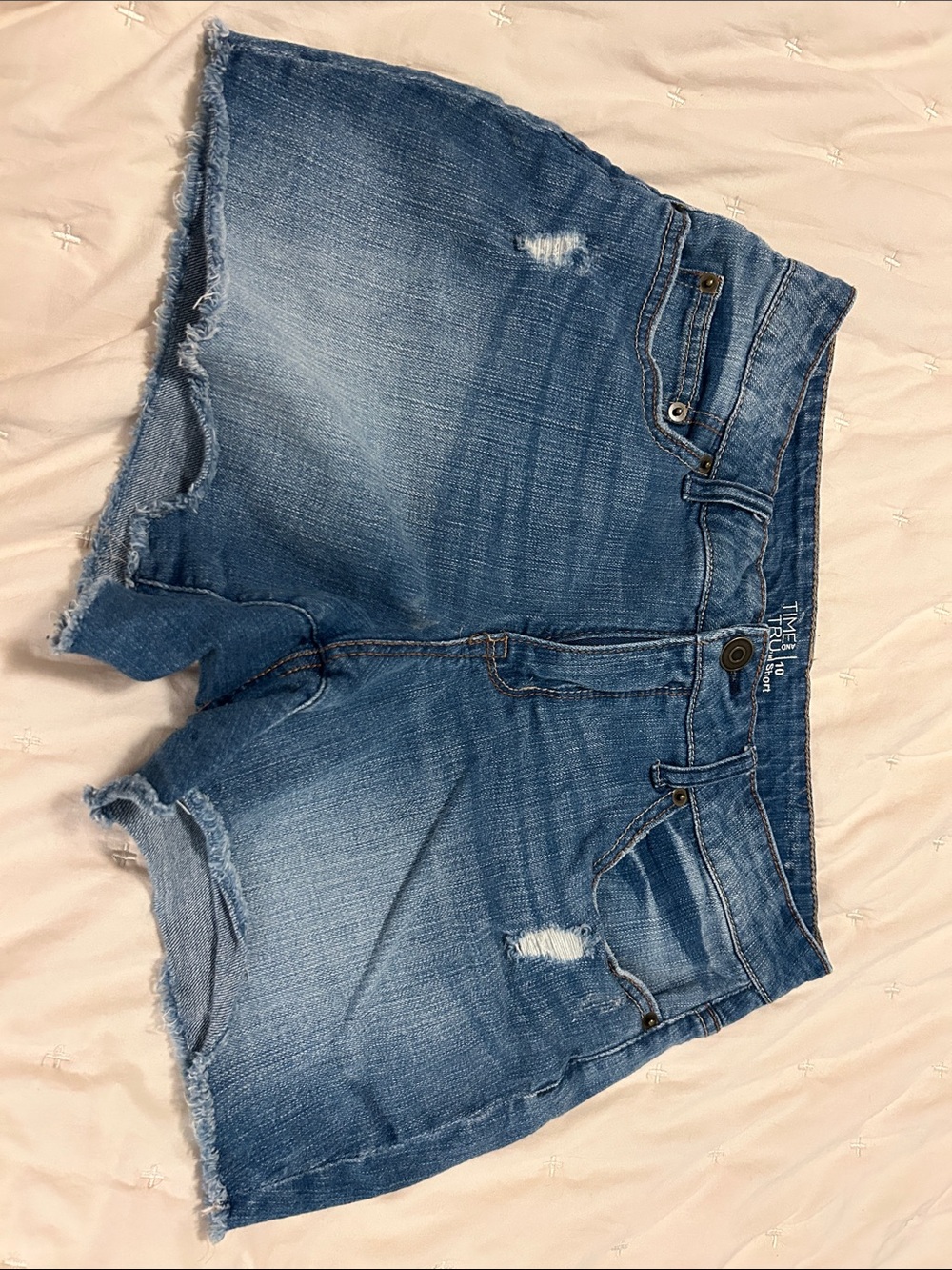 TIME AND TRU Denim Cutoff Shorts - Blue Distressed Women's Shorts SIZE 10